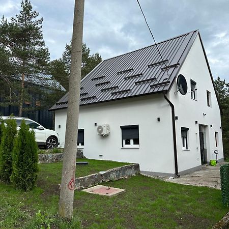 Veselica Villa Divcibare Bagian luar foto
